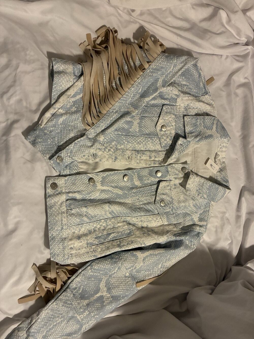 Peach Love California Blue Denim Trucker Jacket Fringe Snake Print NWT Sz Med